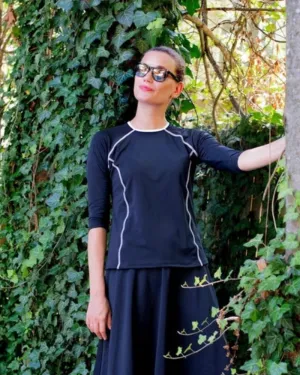 24FL700-BK Women's Black Rashguard Swim Top