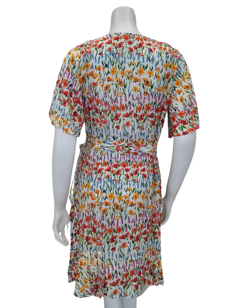 7724 Burst of Flowers Samar Swim Cover Up