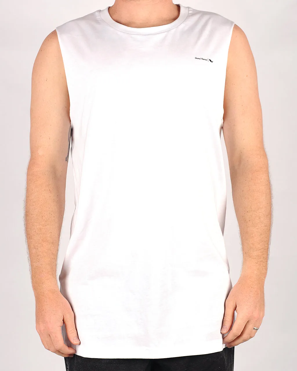 Basic Muscle White