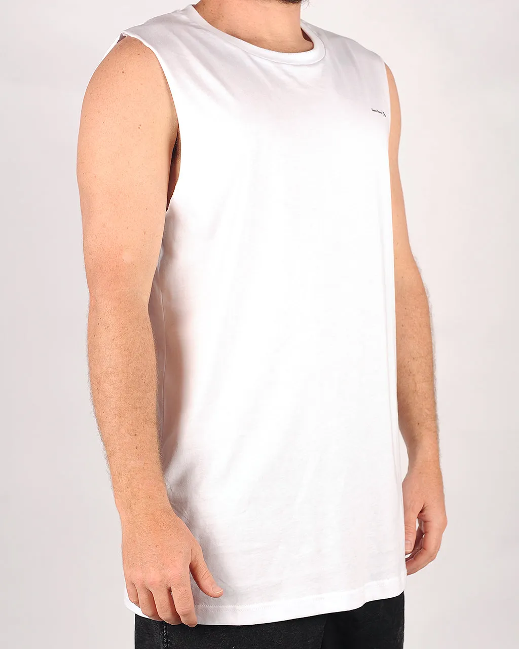 Basic Muscle White