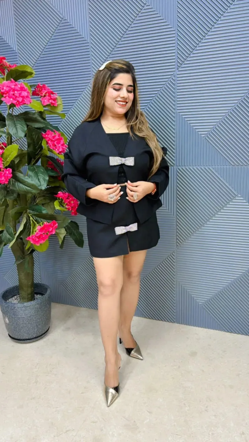 Beautiful Bow skirt and Blazer GGR510