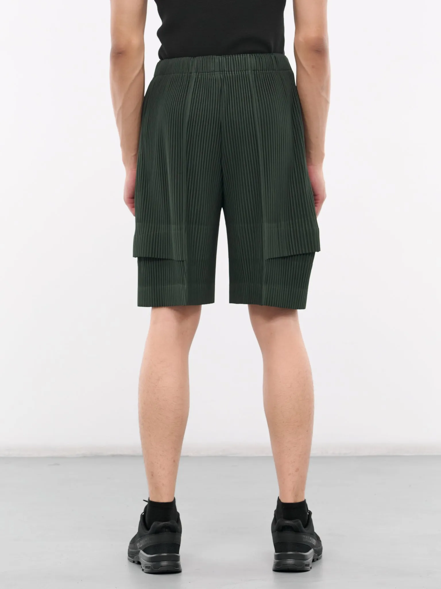 Cargo Pleated Shorts (HP46JF172-67-DEEP-GREEN)