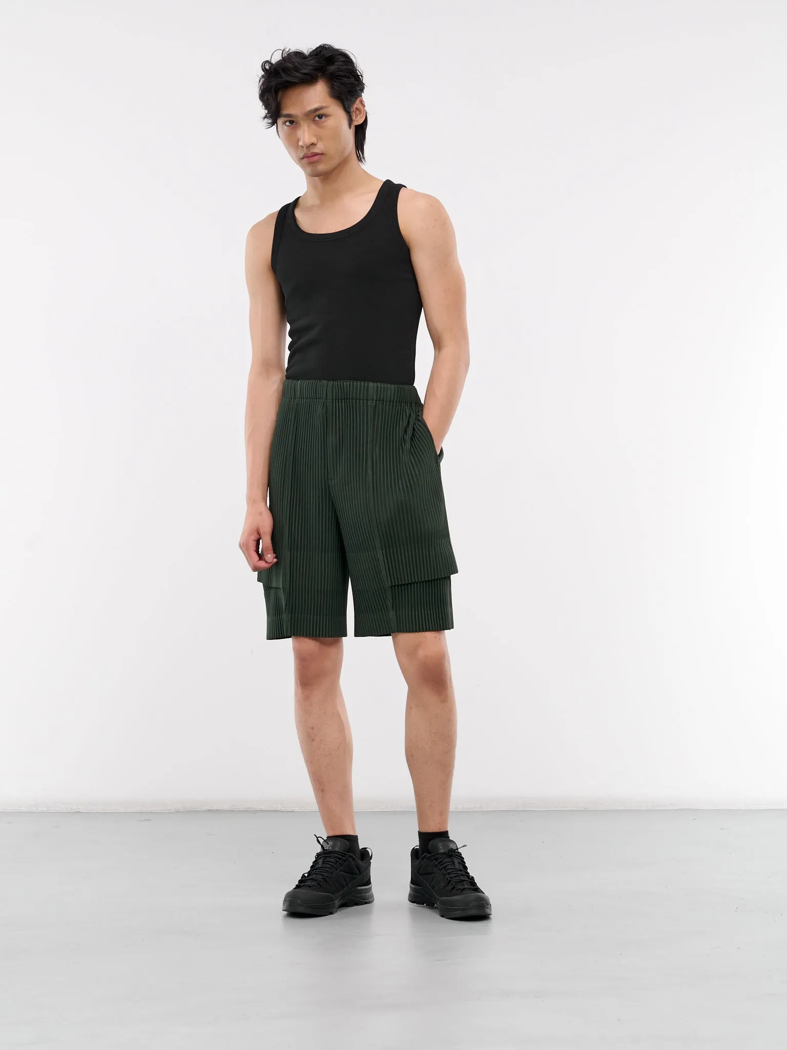 Cargo Pleated Shorts (HP46JF172-67-DEEP-GREEN)