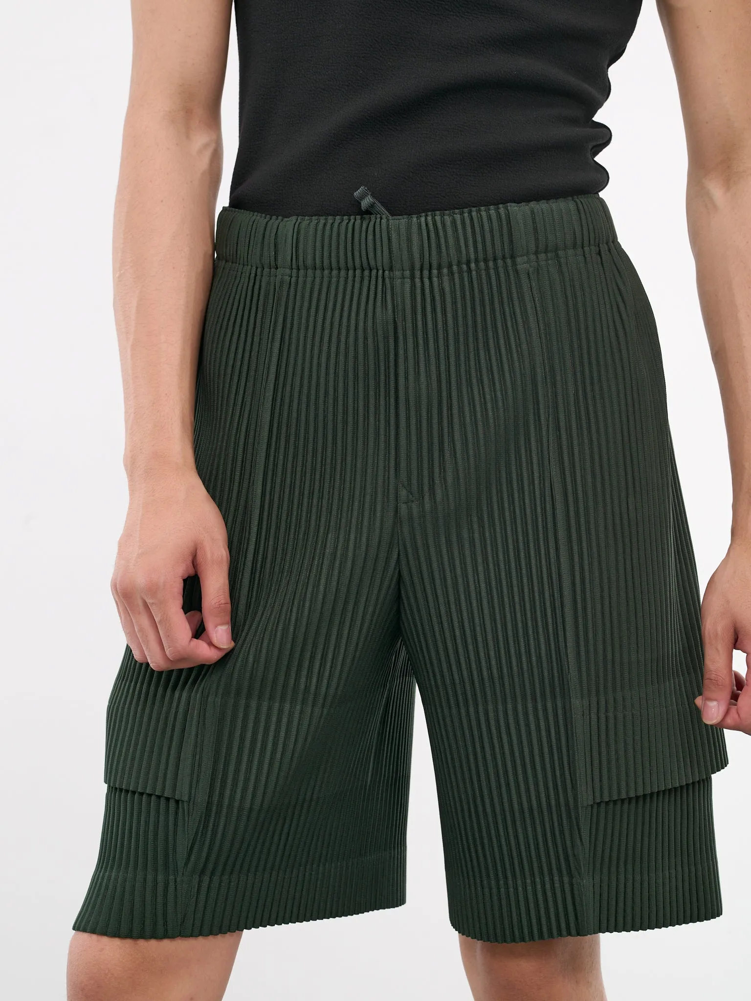 Cargo Pleated Shorts (HP46JF172-67-DEEP-GREEN)