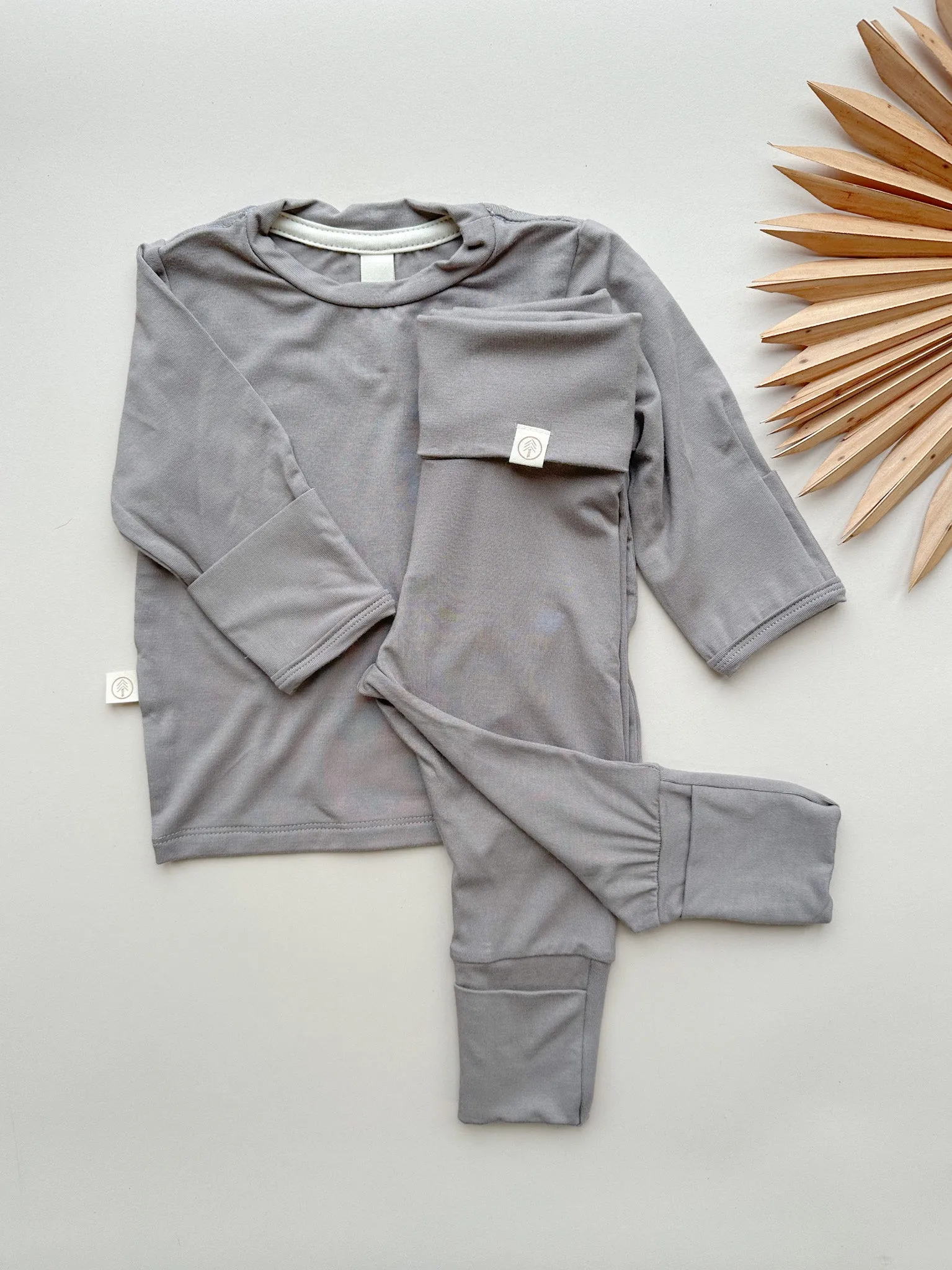 Fold-Over Footie Bamboo Leggings | Cappuccino