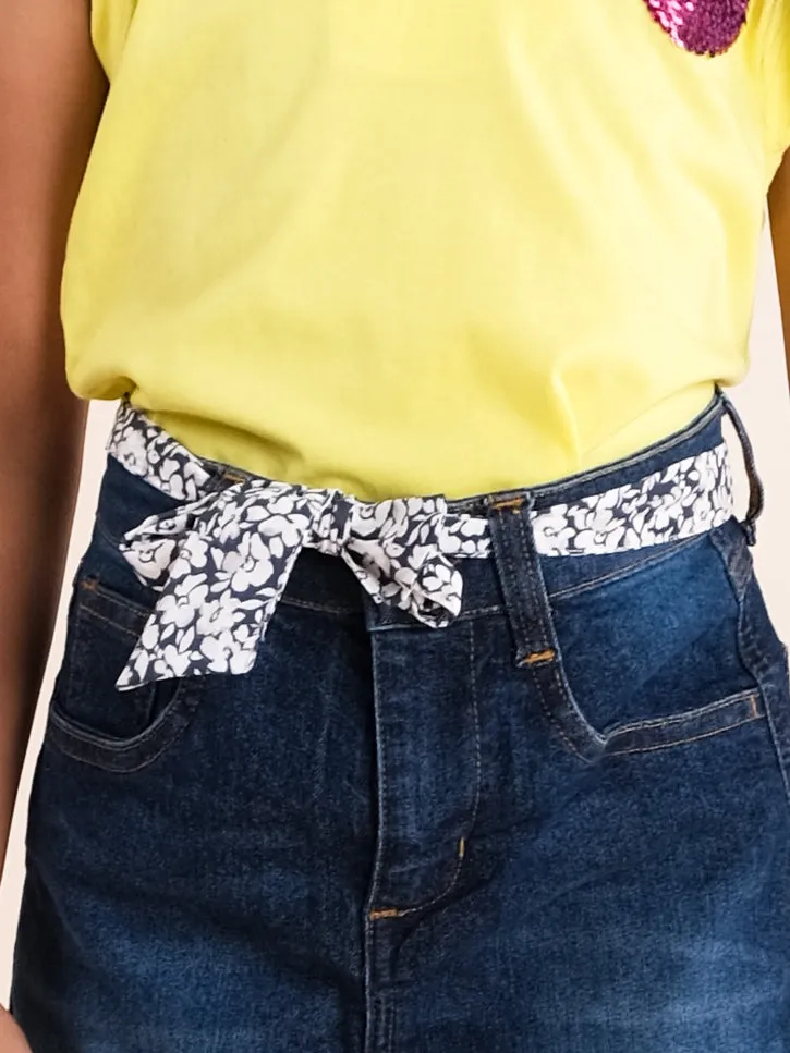 Girls Cotton Sleeveless Crop Length Applique Polo Tee With Fashion Denim Skirt Set