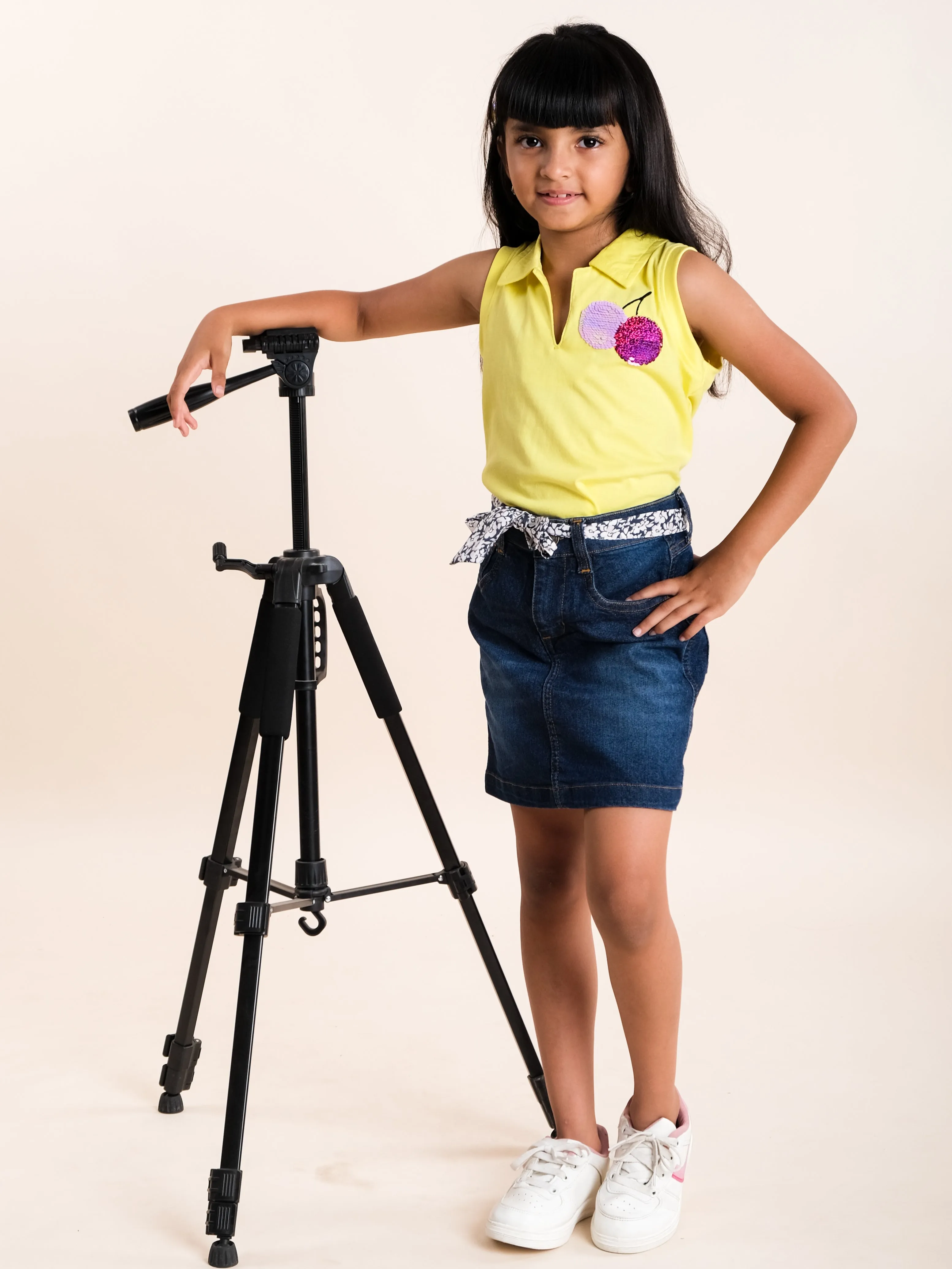 Girls Cotton Sleeveless Crop Length Applique Polo Tee With Fashion Denim Skirt Set