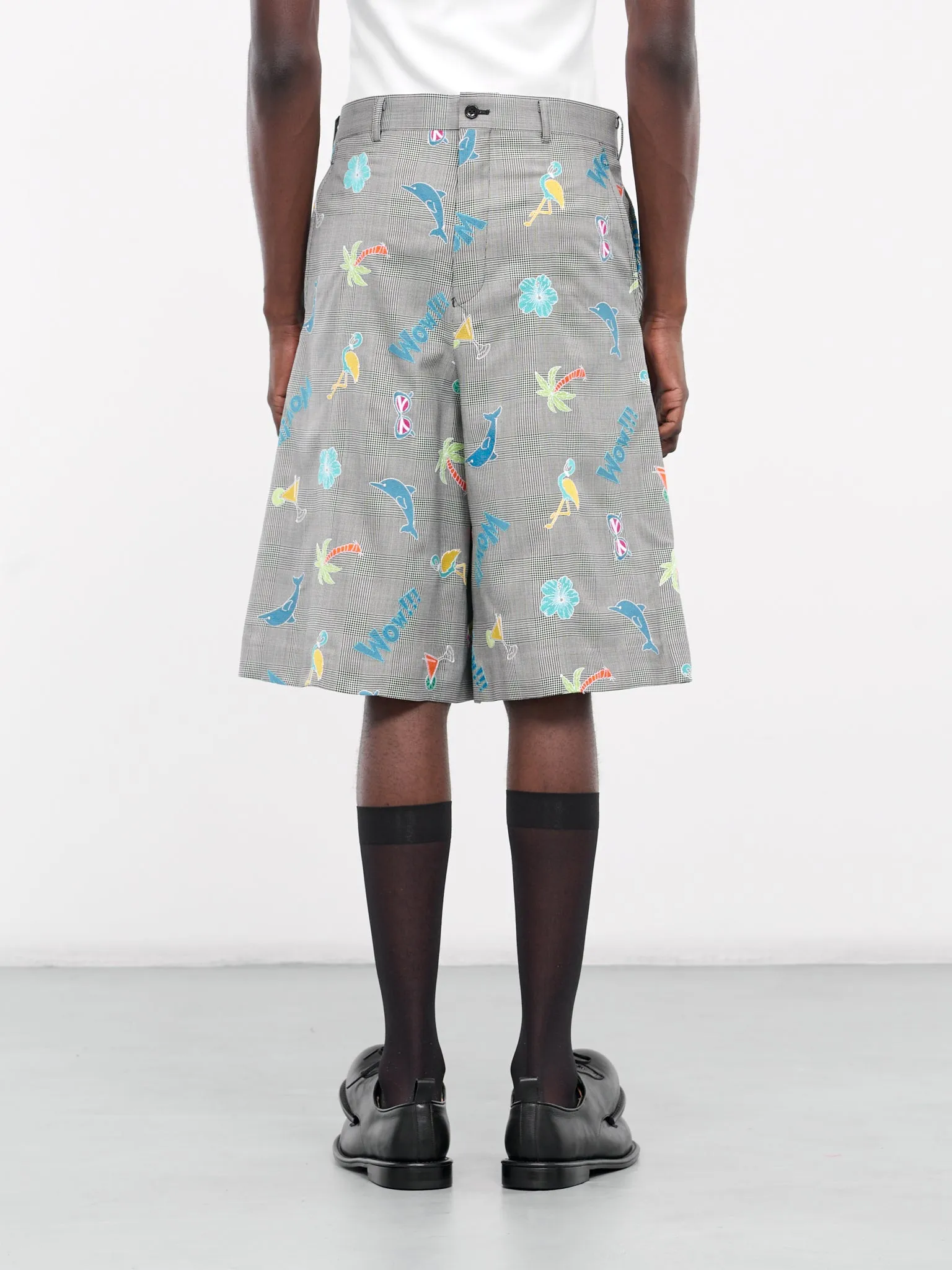 Graphic Plaid Shorts (PM-P001-051-BLACK-NATURAL-MULT)