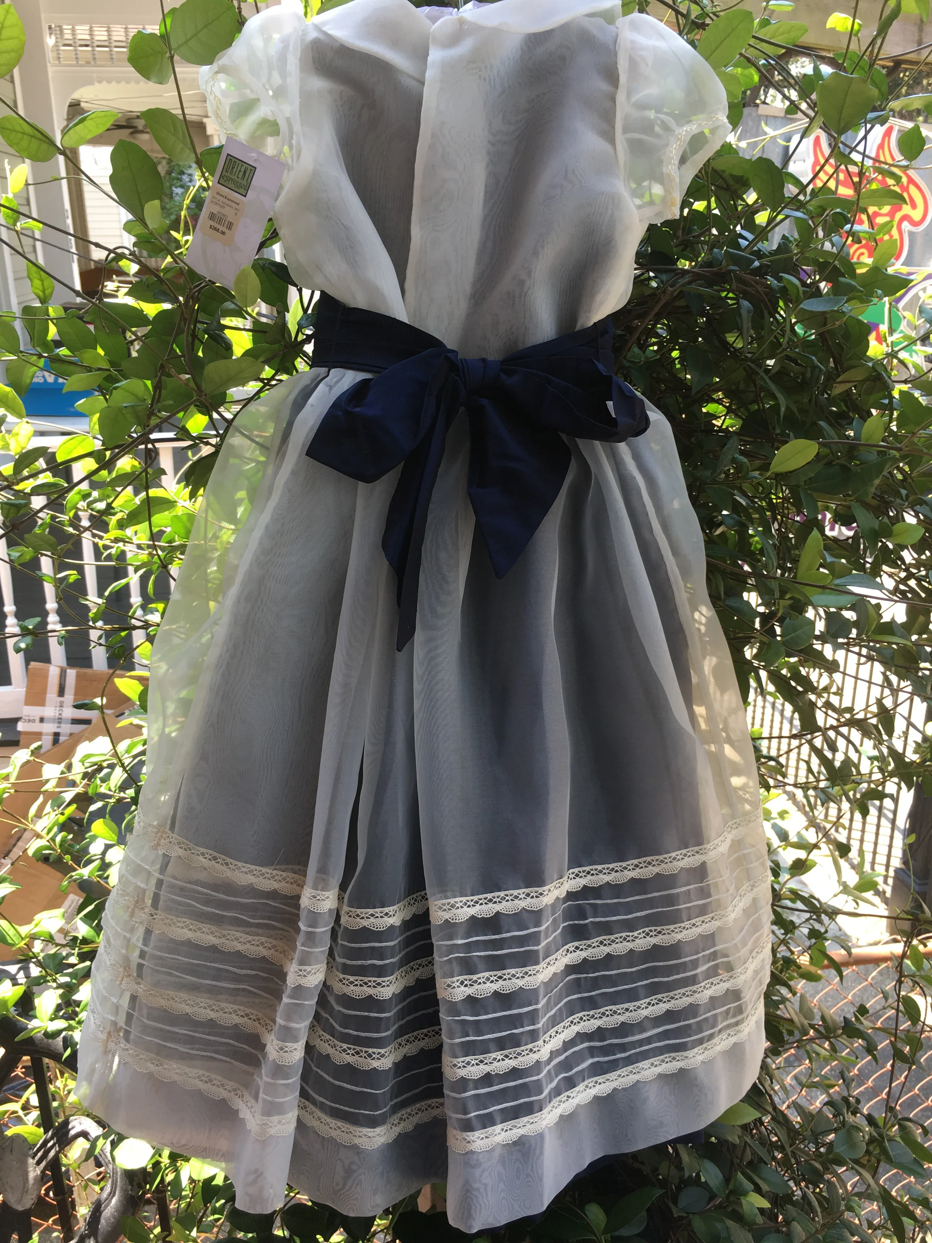 ISABEL GARRETON SPECIAL OCCASION ORGANZA NAVY SILK