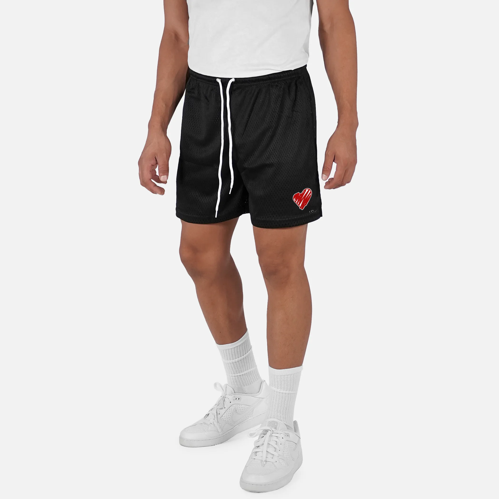 Momma Heart Patch Shorts - 7"