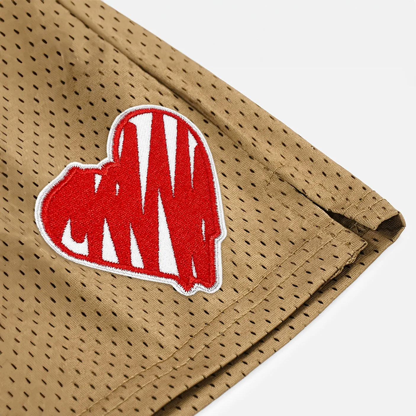 Momma Heart Patch Shorts - 7"