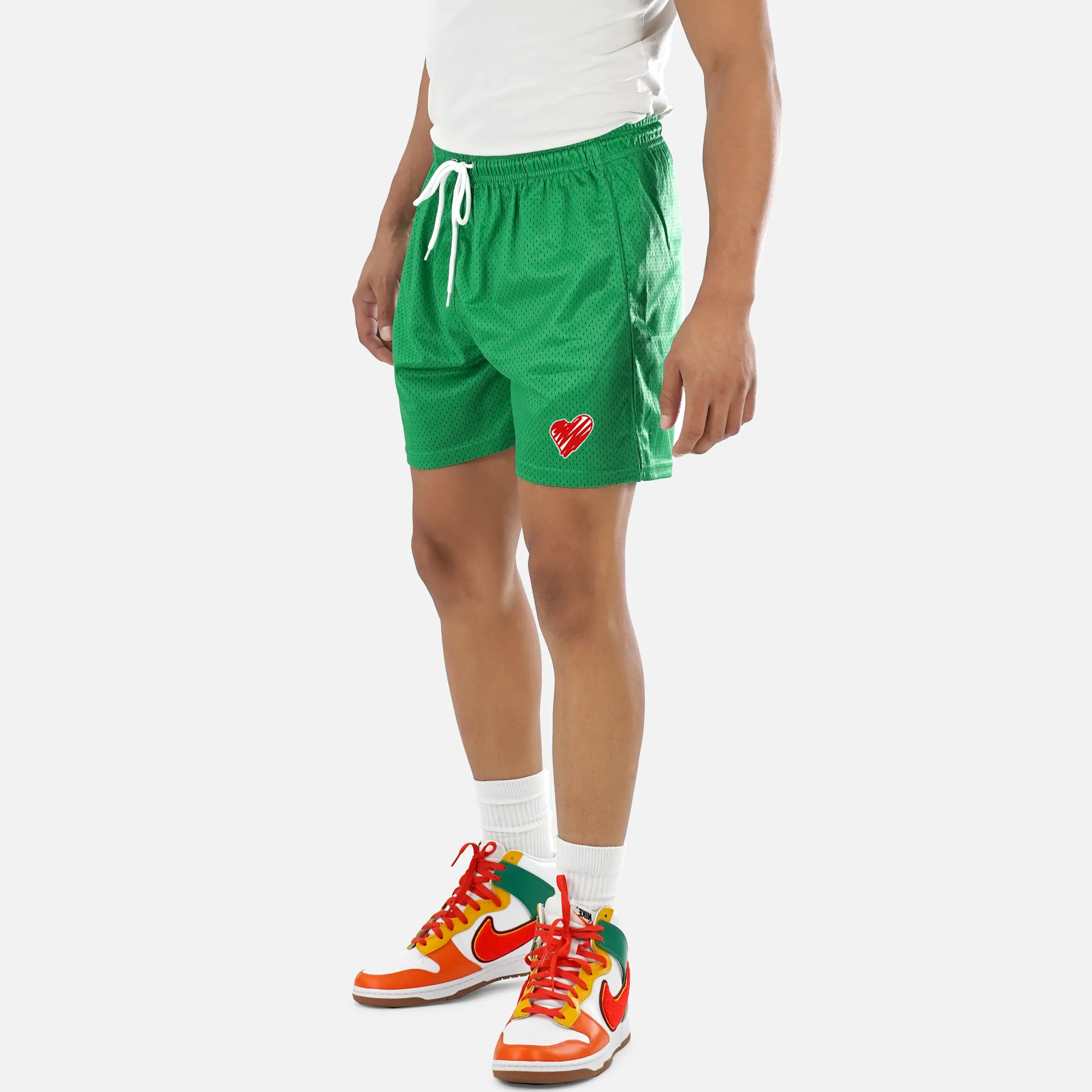 Momma Heart Patch Shorts - 7"