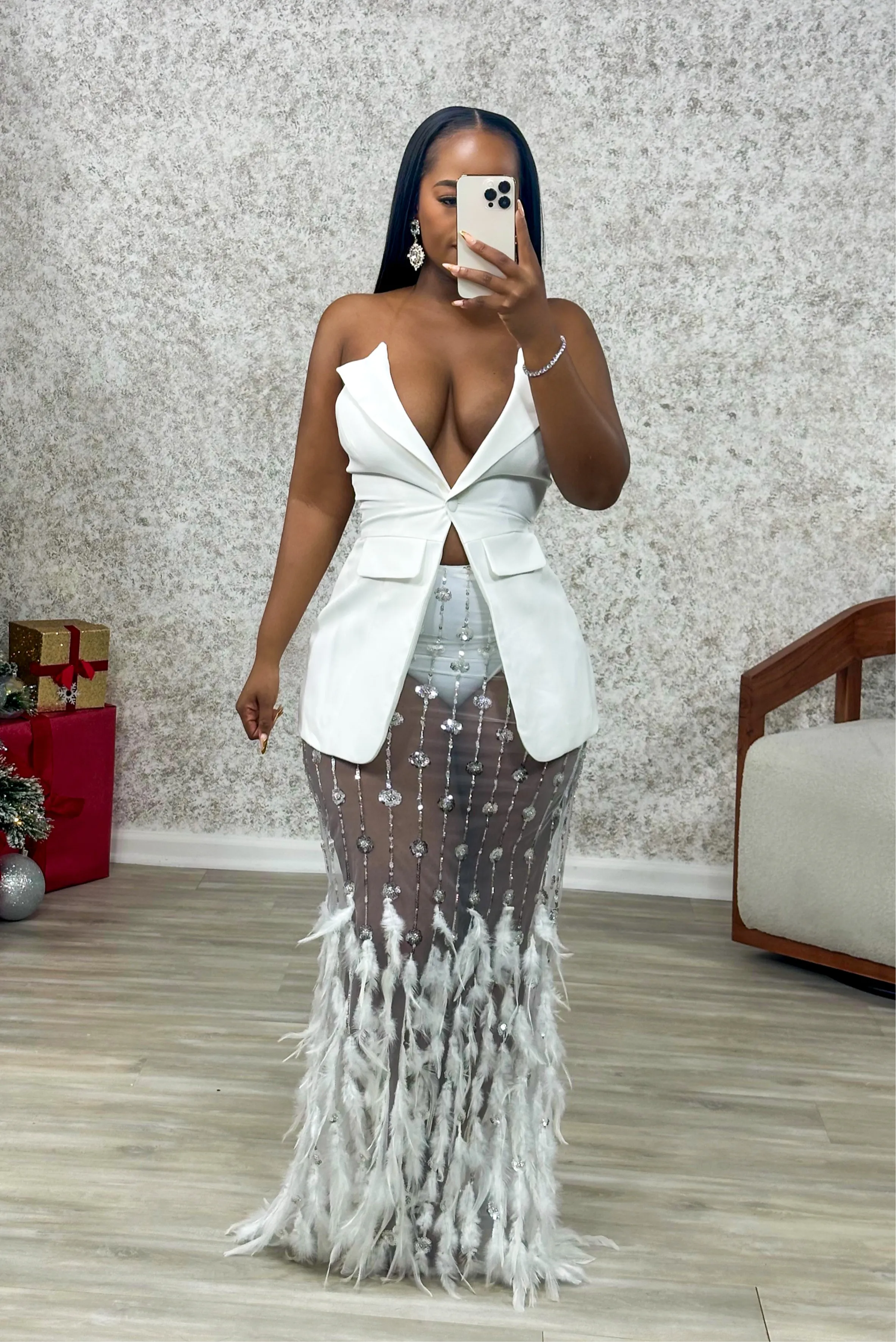She Is A Start Skirt Set (White)