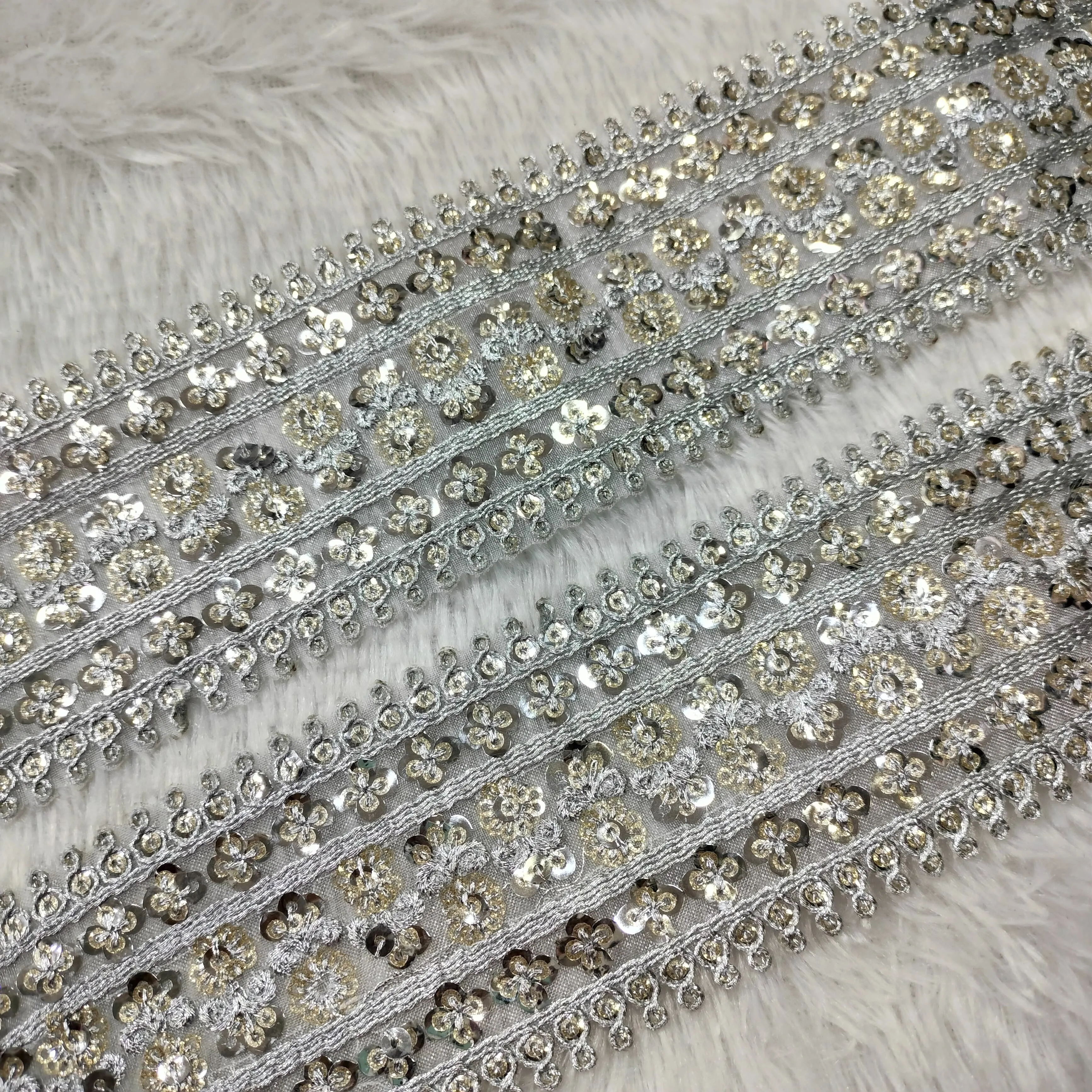 Silver Fancy Flower Design Sequins Work Trim