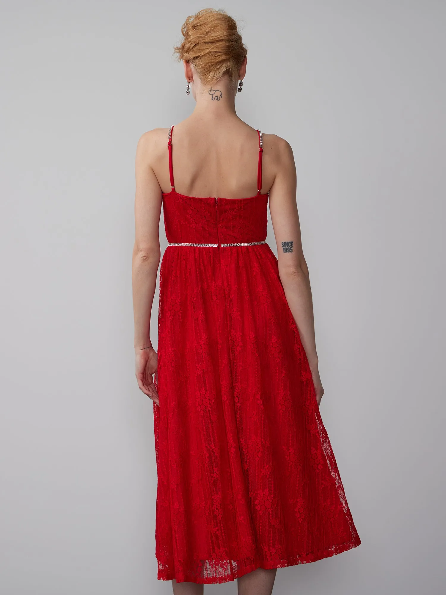 Sleeveless Rhinestone Bow Lace Tiered Midi Dress