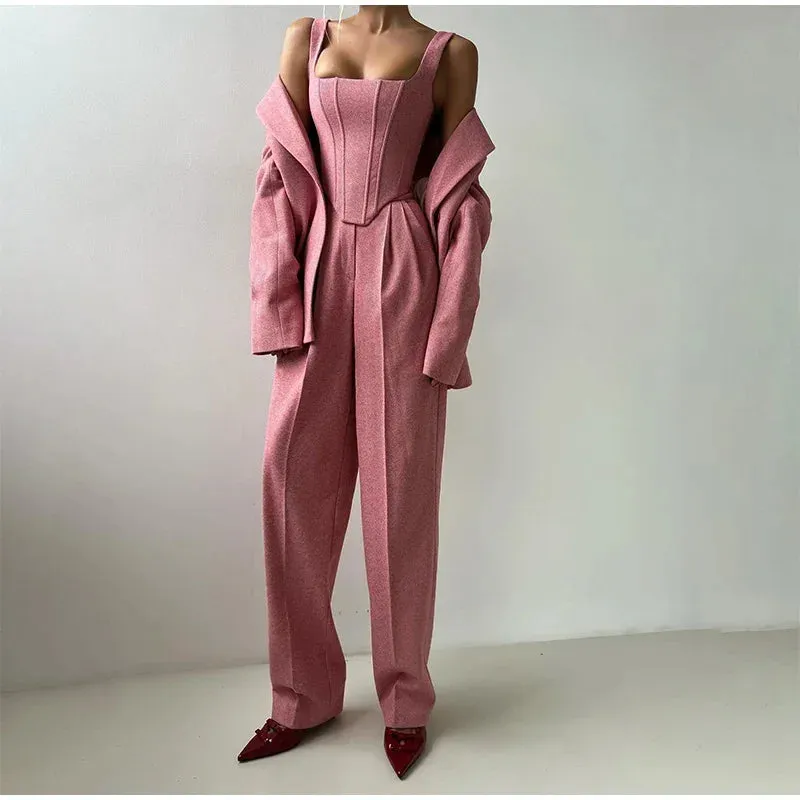 Trendy 3-Piece Women’s Structured Suit with Corset Top & Blazer