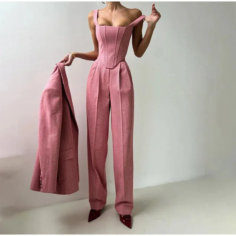 Trendy 3-Piece Women’s Structured Suit with Corset Top & Blazer